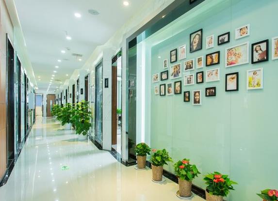 武漢咿呀口腔門(mén)診（光谷店）