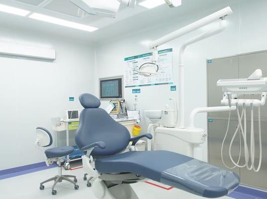 深圳博愛(ài)曙光整形口腔醫(yī)院口腔科治療室