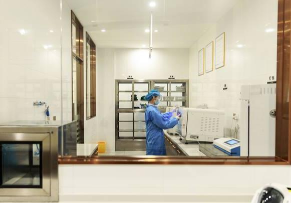 南京金鉑利口腔門診部消毒室