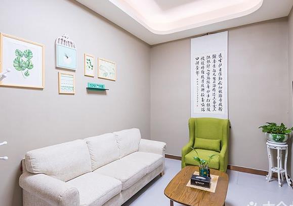 湖南郴州植貝爾口腔門(mén)診部休息區(qū)
