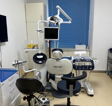 石家莊仁德口腔門診部治療室